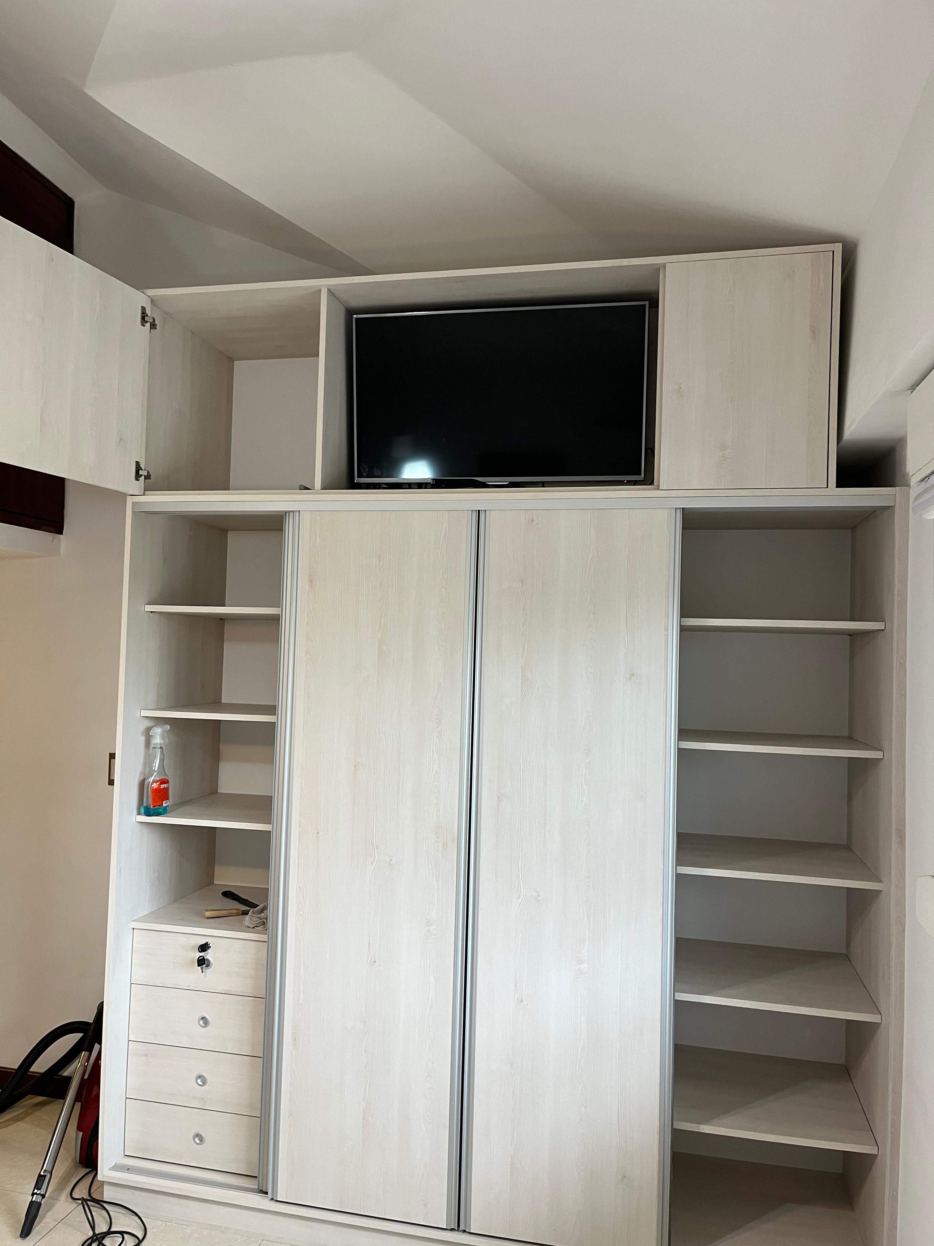 Mobiliario comercial