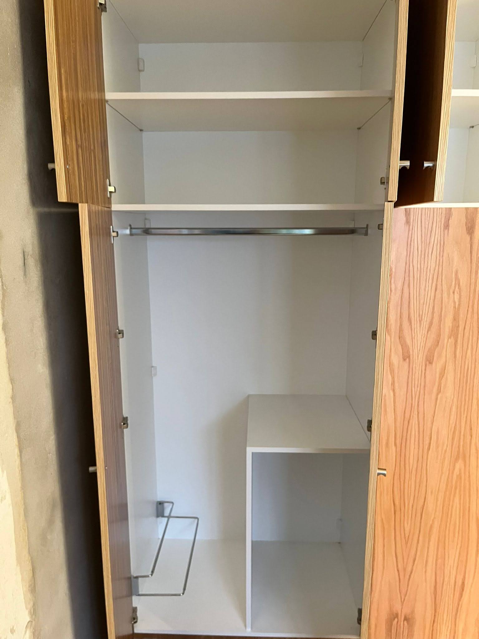 Puerta de madera interior